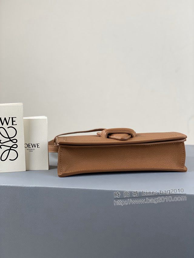 LOEWE包包 羅意威小號斜挎三角包 10155  tcl1080